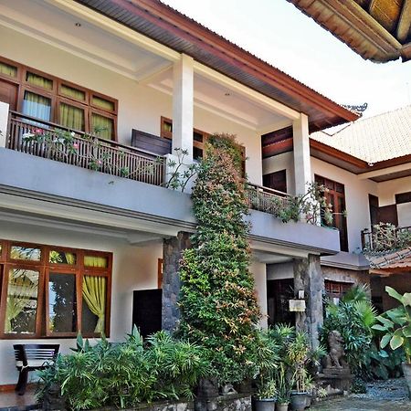 Yulia 2 Homestay Sanur المظهر الخارجي الصورة