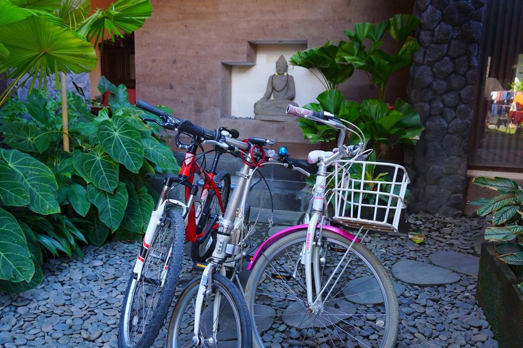 Yulia 2 Homestay Sanur المظهر الخارجي الصورة